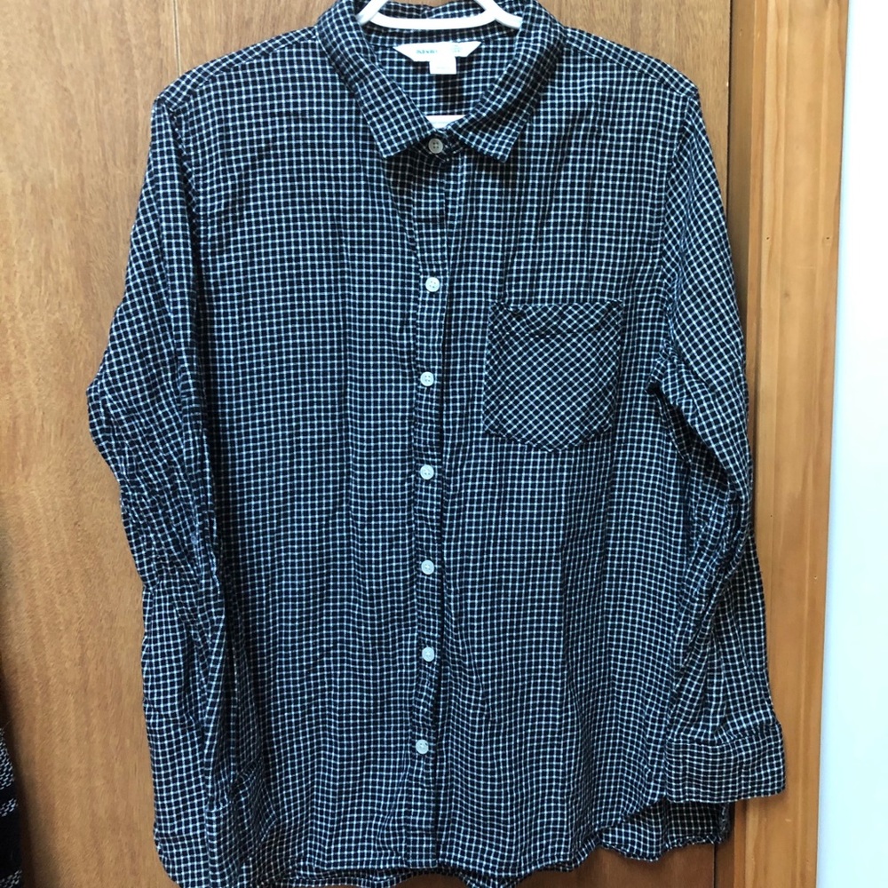 Classic button down shirt from Old Navy, sz XL